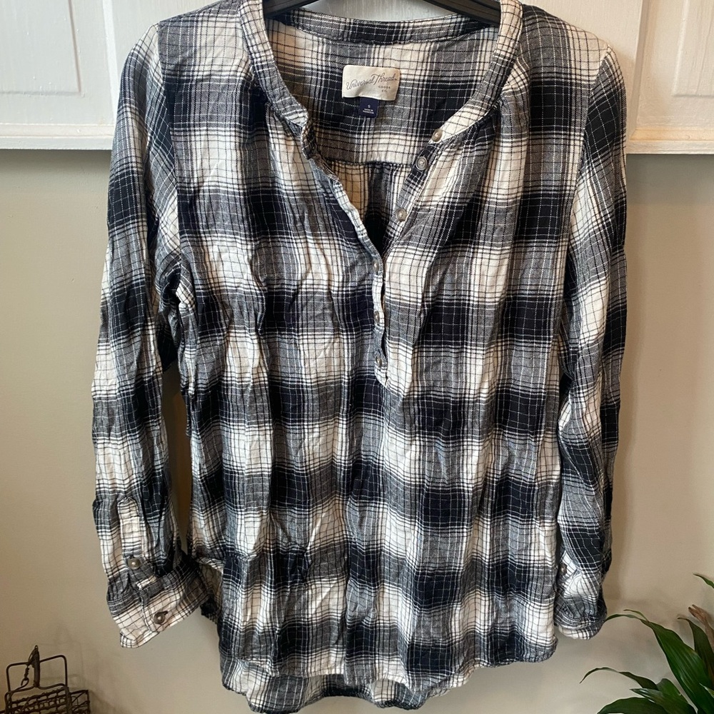 Plaid flannel pullover shirt